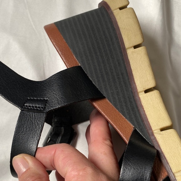 MIA Black and Brown Women's Sandals - Picture 14 of 16